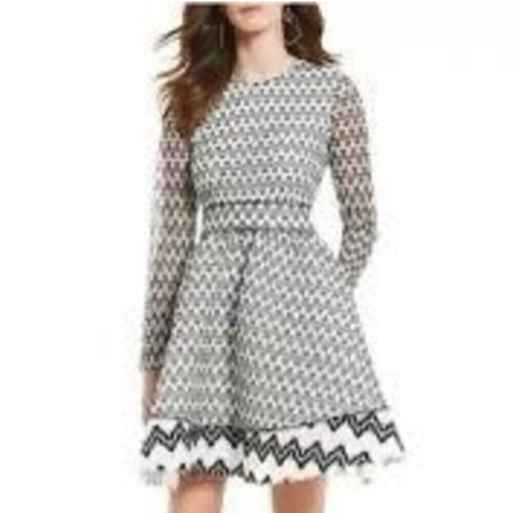 Gianni Bini SZ Black & White Lace Dress Classic Preppy Career 60's Ladylike